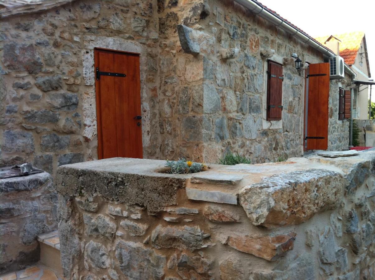 Holiday House With A Swimming Pool Vrbanj, Hvar - 11040 Exterior photo